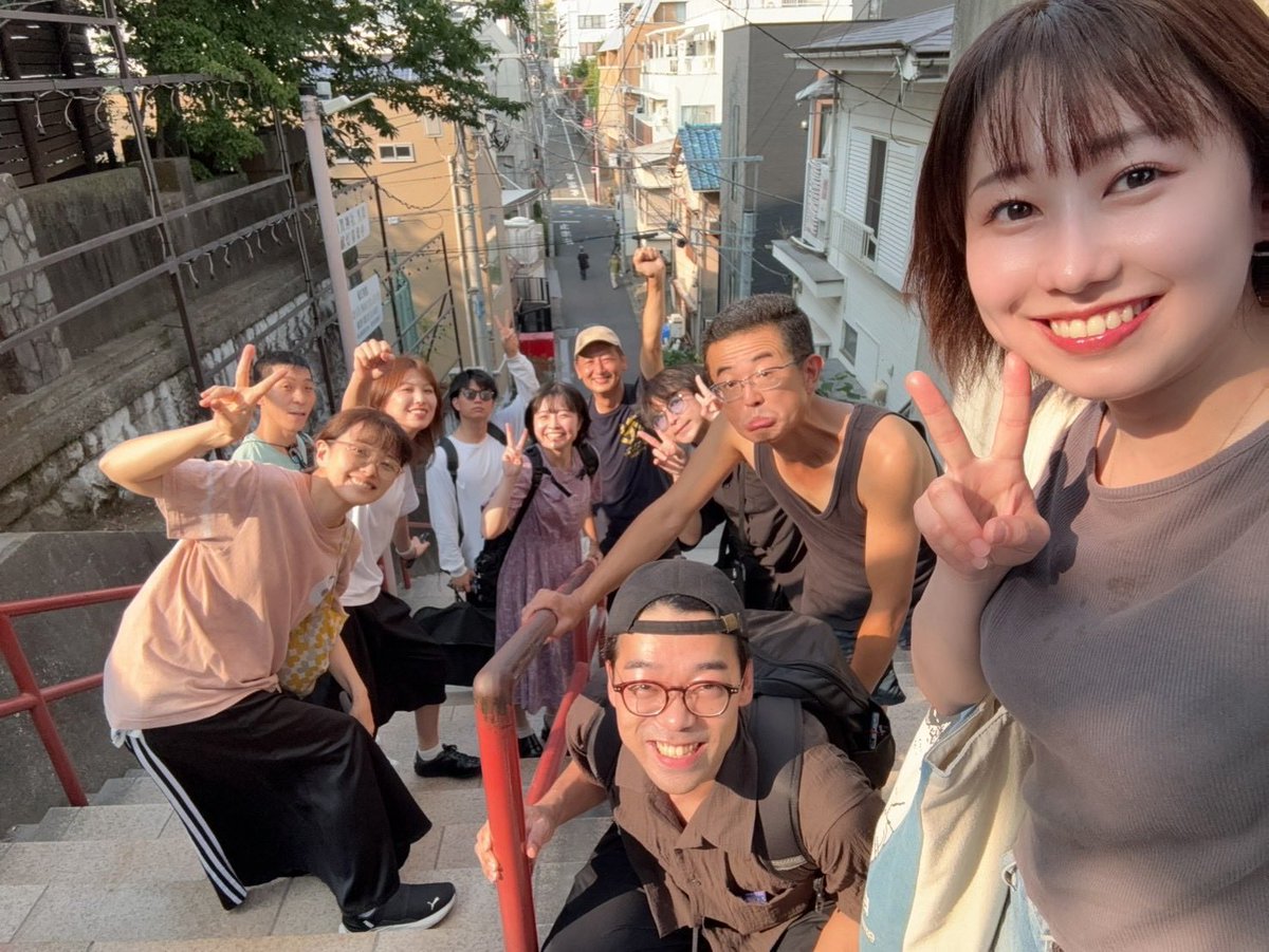 ayano_hara's tweet photo. いっっっっしゅんで終わった7月🎋
ライブに舞台にありがとうございました

最終日も信濃町でお待ちしてます！ https://t.co/oiA6jN22qH