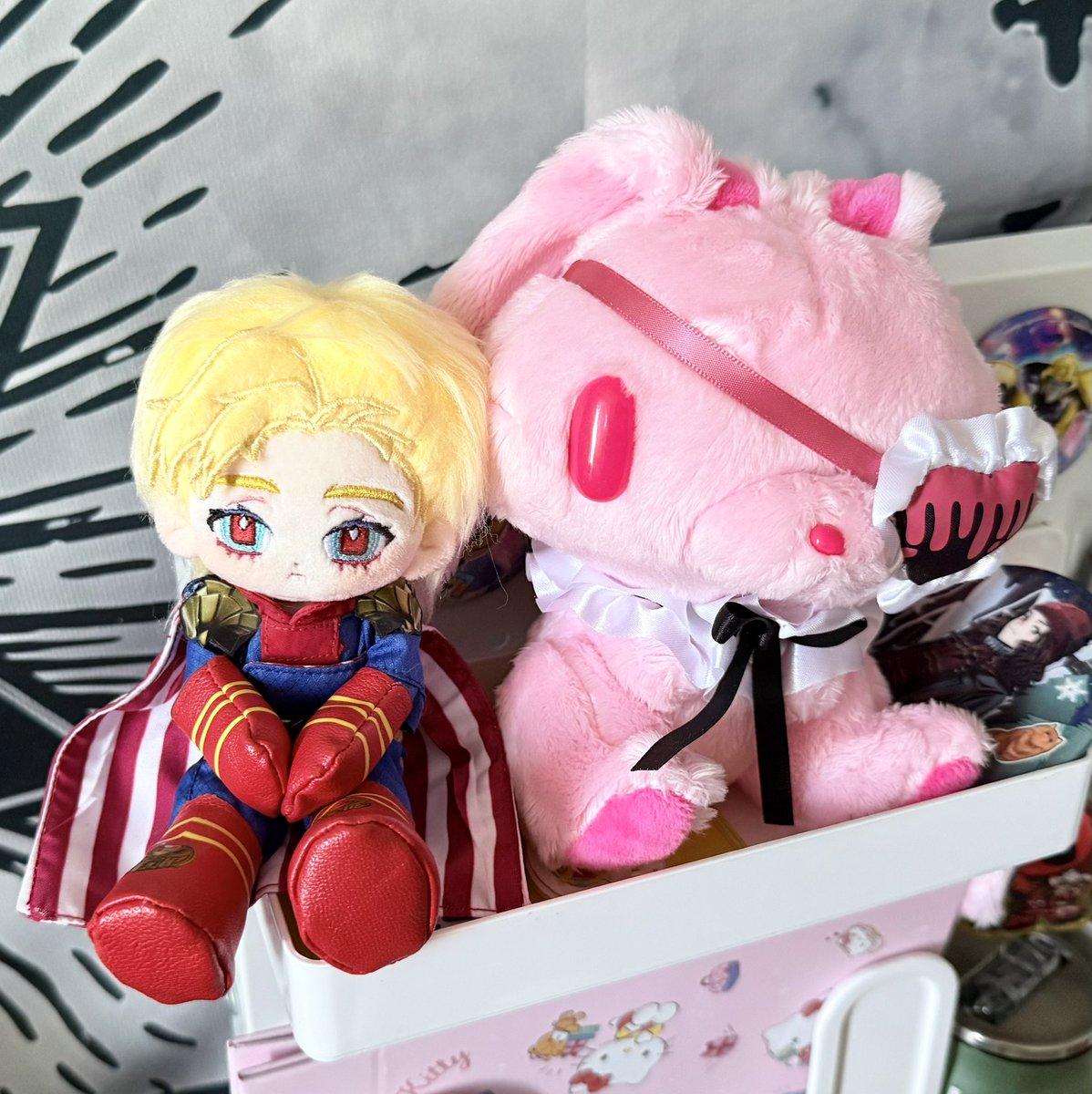 fook0602's tweet photo. ⚠️At least 20 orders are needed for the 15cm mini dolls to enter production, or these babies will be canceled. Please help save our babies!😭

（The big dolls have enough orders already, no need to worry）#homelander #Homelander #祖国人 #黑袍纠察队 #theboys #doll https://t.co/5eNqCaXFU3