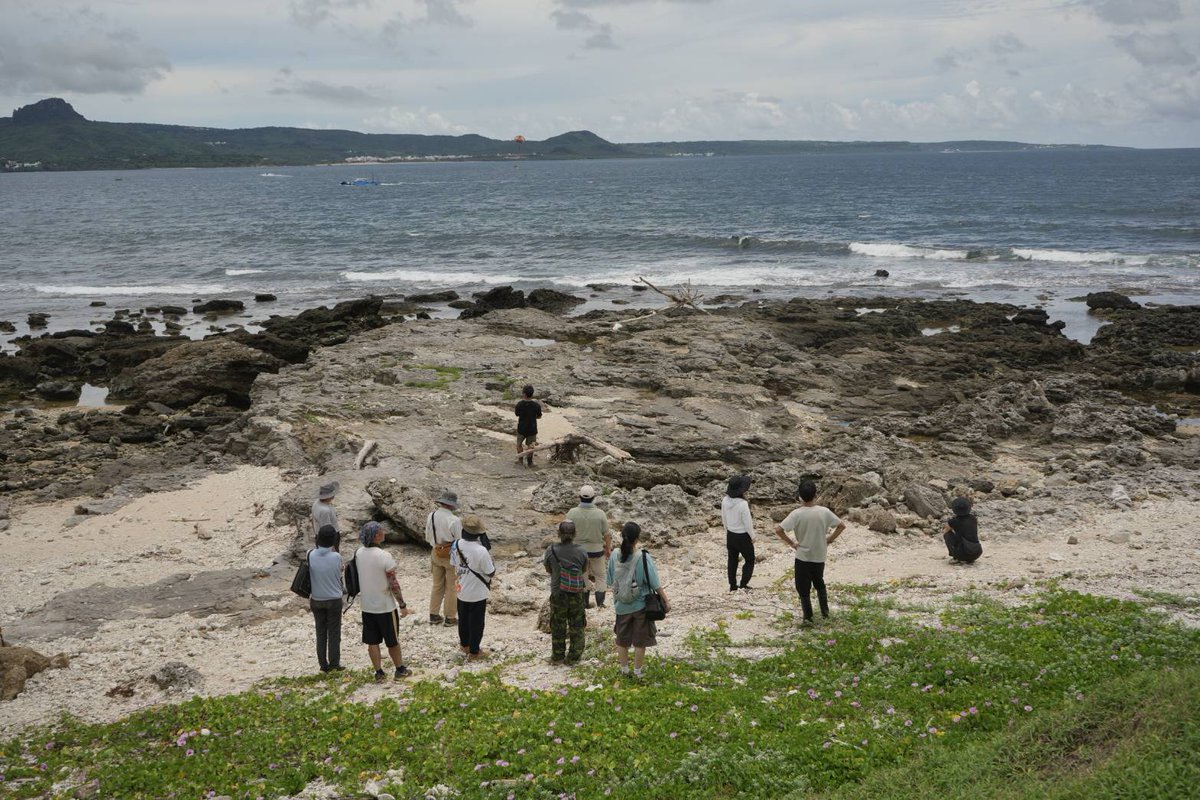 TaiwanTodayJP's tweet photo. 日本戦没者遺骨収集推進協会は、屏東県恒春鎮の第三原子力発電所放水口付近で約2週間にわたり、第二次世界大戦で戦没した #日本兵の遺骨 の試掘調査を実施しましたが、遺骨の発見には至らず、30日、掘削箇所の埋め戻し作業を完了しました。

📸中央社
☟詳しくはこちら
https://t.co/72aj3Tow5s https://t.co/c3GKYITpGt