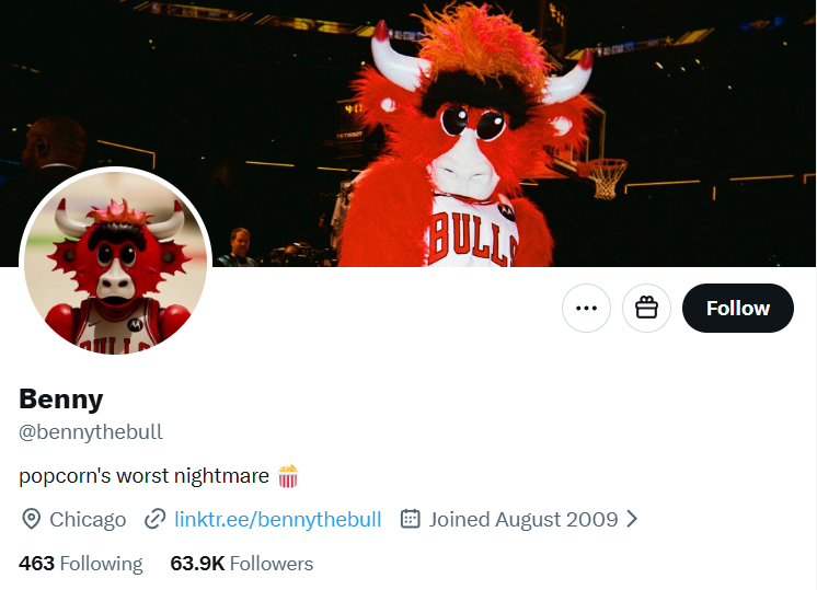 superbpaulo's tweet photo. Engage tayo kay Benny The Bull dito, kaps. May X pala siya. 

SB19PALOOZA FESTIVAL
@SB19Official #SB19 
#SB19atLollapalooza https://t.co/1mivE9NaPI
