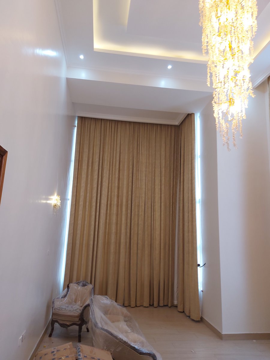 OrisonCurtains_'s tweet photo. Long windows bring that elegance and outstanding look with every fold and flow of magnificent fabrics.
Contact us for measurements and correct quotation and designs.
0710872169
Trending 2060 https://t.co/wY5FTNQFvg