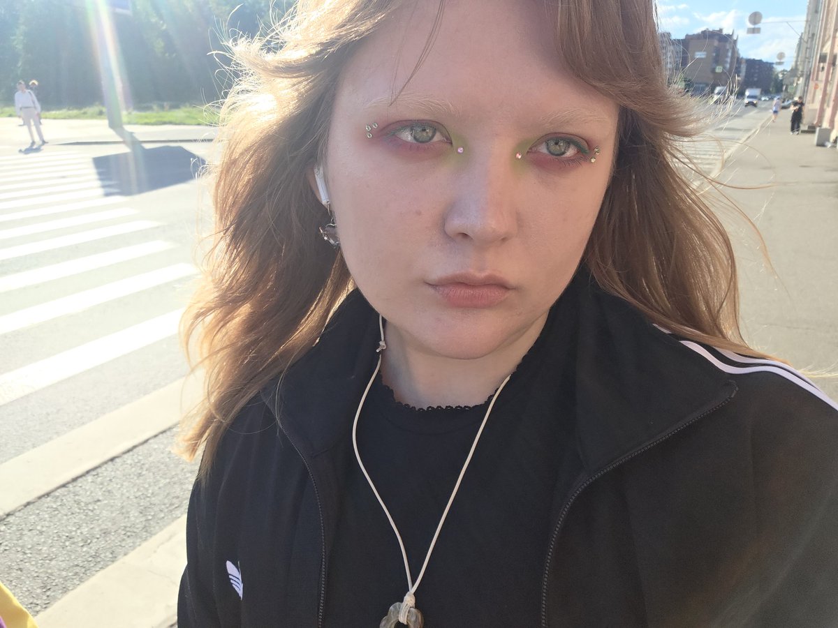 yanajuststop's tweet photo. ну я? https://t.co/JIWmOdq4tF