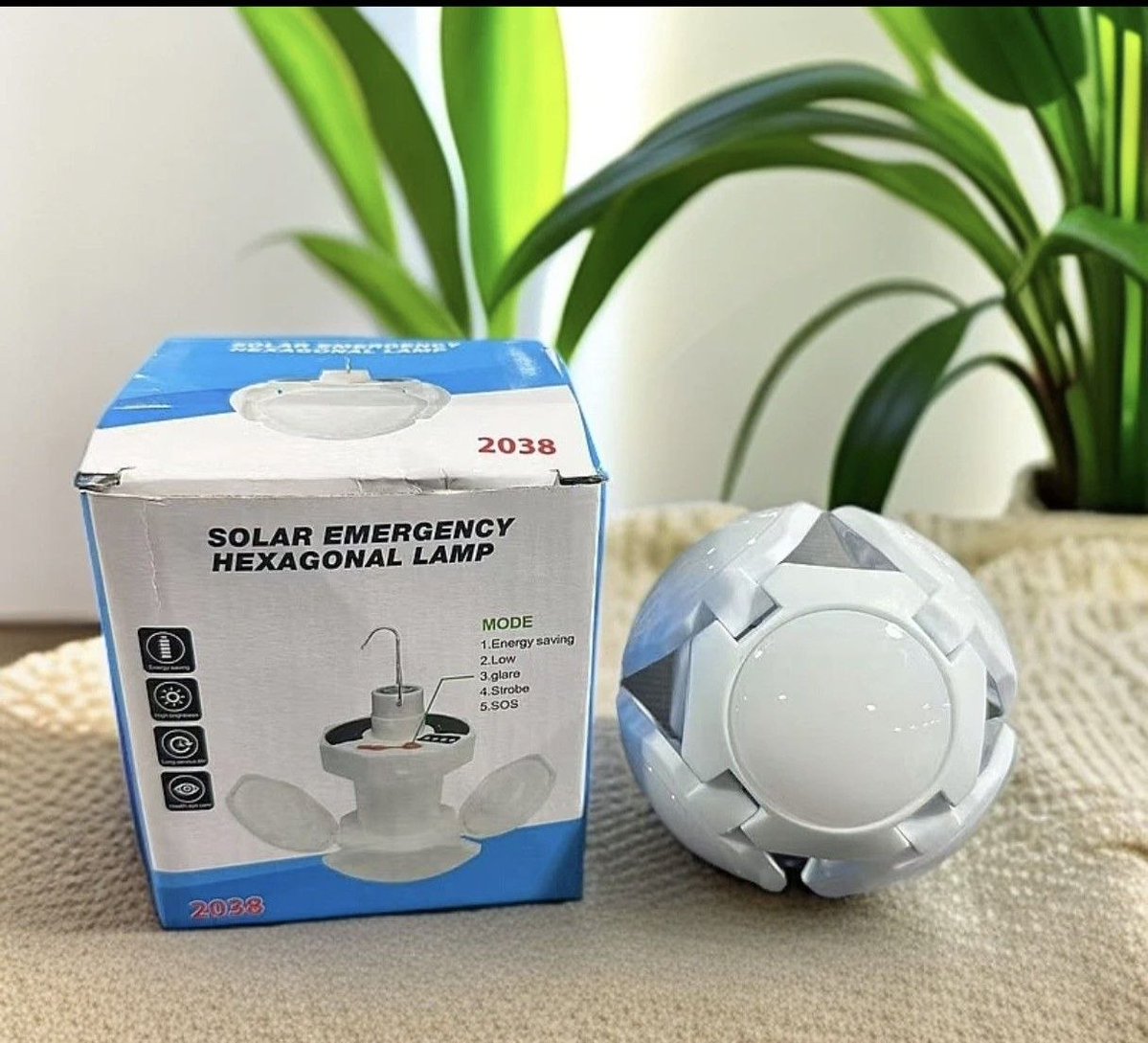 Anniefum's tweet photo. Hexagonal Solar Rechargeable Lamp. 

Price : 5500 Naira
Location: Abuja and Lagos 
📞 070 4362 4414 
Nationwide Delivery 
Kindly Repost https://t.co/NmT98yaIE1