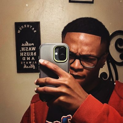 jyfrmda1kk's tweet photo. First post back🏵️ #makemeviral #ms https://t.co/m4iF4namIx