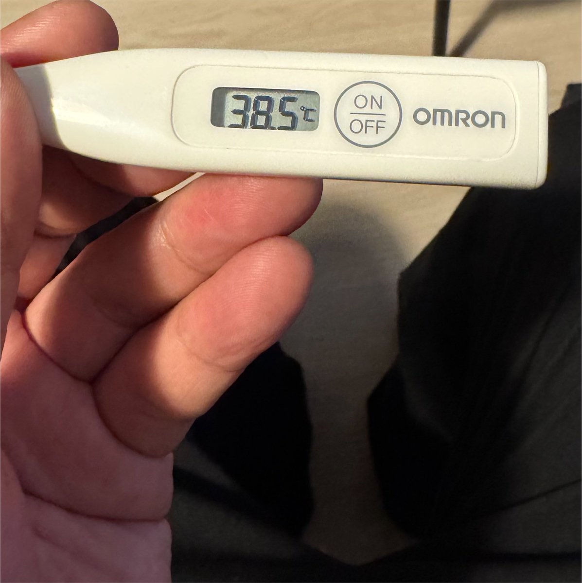 TA_kinsyu's tweet photo. 今日はえらい外が涼しいなと思ったら
ただの悪寒やったわ

しんど🤒 https://t.co/Zi3ZUevIGJ