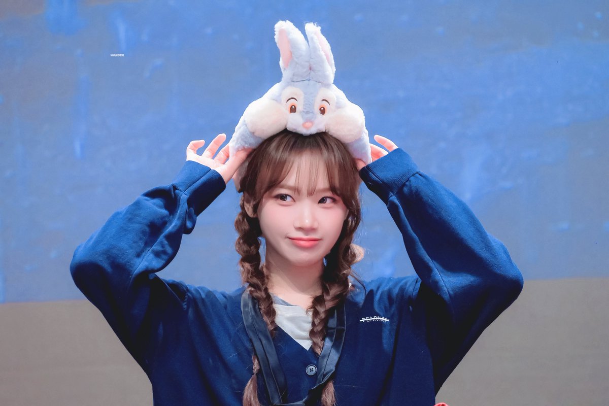 Affin41's tweet photo. Happy Birthday Chaewon, stay true to who you really are always.

TIME TO CELEBRATE CHAEWON
#TimeToChaelebrate
#여름의인트로_김채원 https://t.co/npjGP50UUW
