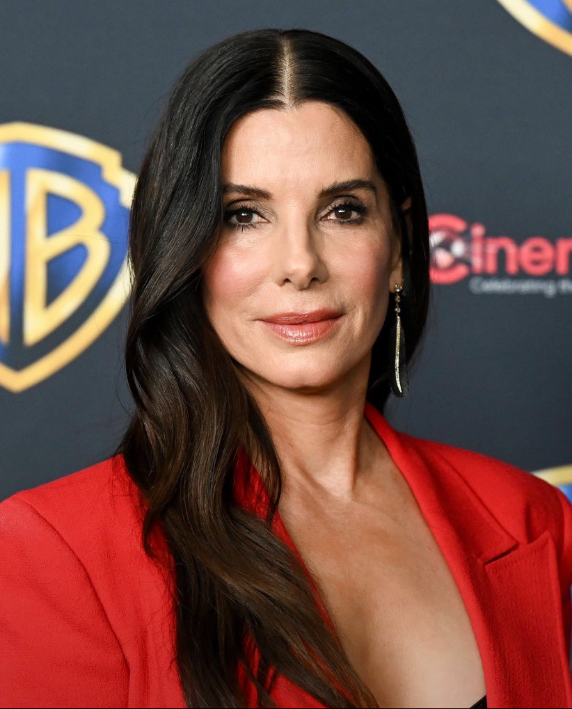 surenment's tweet photo. My funs is a set to appear on LIVE with Kelly &amp; Mark on September 9 in New York City to promote Practical Magic 2. 🥰 https://t.co/3eXNmYud9J