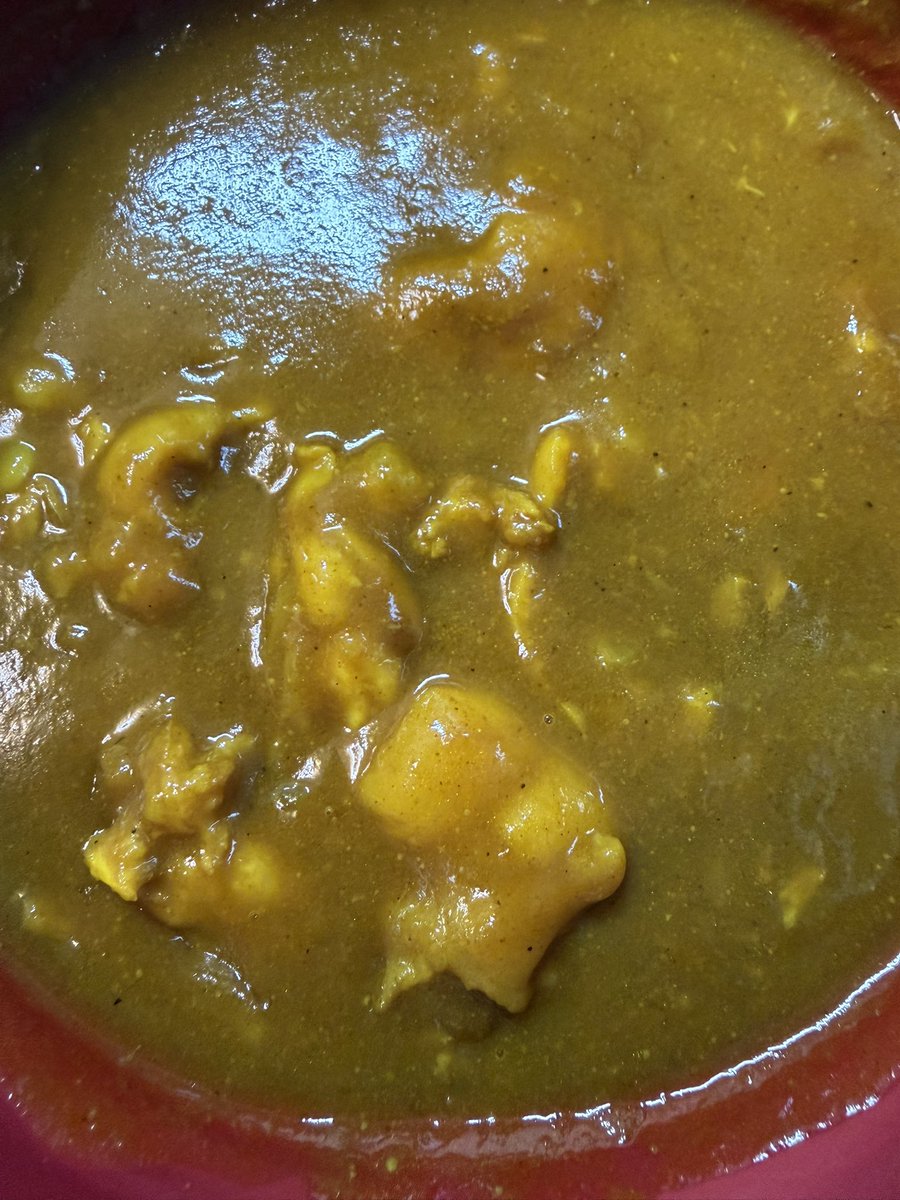 sugitaLOV's tweet photo. 豚足カレー試作。豚の旨みが凄い https://t.co/GQjOC8KoCG