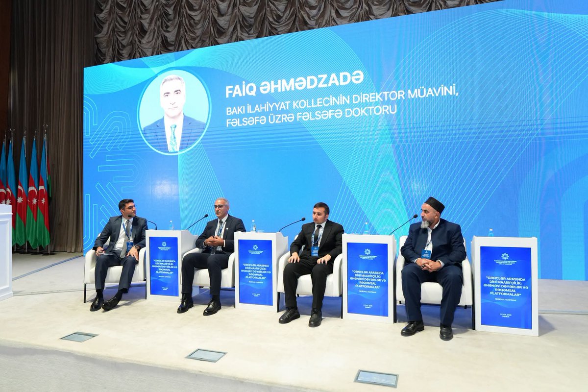 mdtf_az's tweet photo. “Gənclər arasında dini maarifçilik: ənənəvi dəyərlər və rəqəmsal platformalar” mövzusunda regional konfransın birinci panel sessiyası “Dini maarifləndirmə işində müasir yanaşmalar və prioritetlər” mövzusuna həsr olunub
#diniqurumlarlaişüzrədövlətkomitəsi #dövlətvədin #dinsiyasəti https://t.co/9FCQWgOfBv