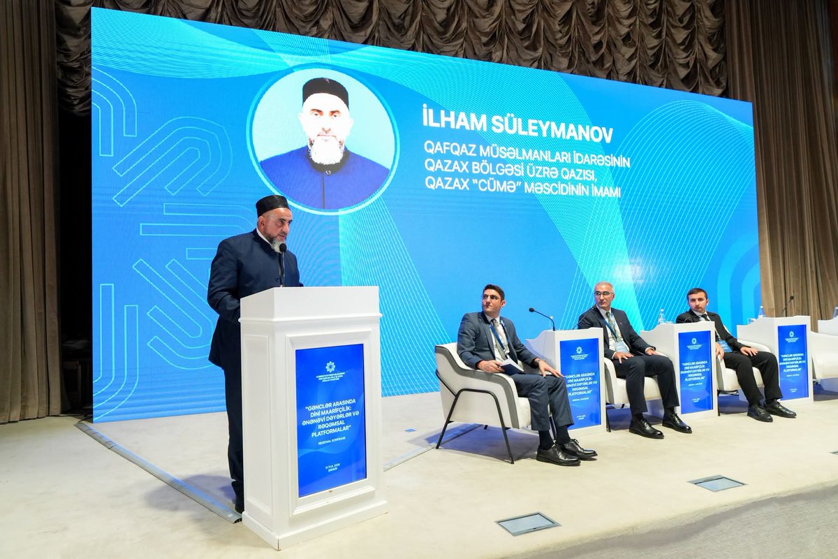 mdtf_az's tweet photo. “Gənclər arasında dini maarifçilik: ənənəvi dəyərlər və rəqəmsal platformalar” mövzusunda regional konfransın birinci panel sessiyası “Dini maarifləndirmə işində müasir yanaşmalar və prioritetlər” mövzusuna həsr olunub
#diniqurumlarlaişüzrədövlətkomitəsi #dövlətvədin #dinsiyasəti https://t.co/9FCQWgOfBv