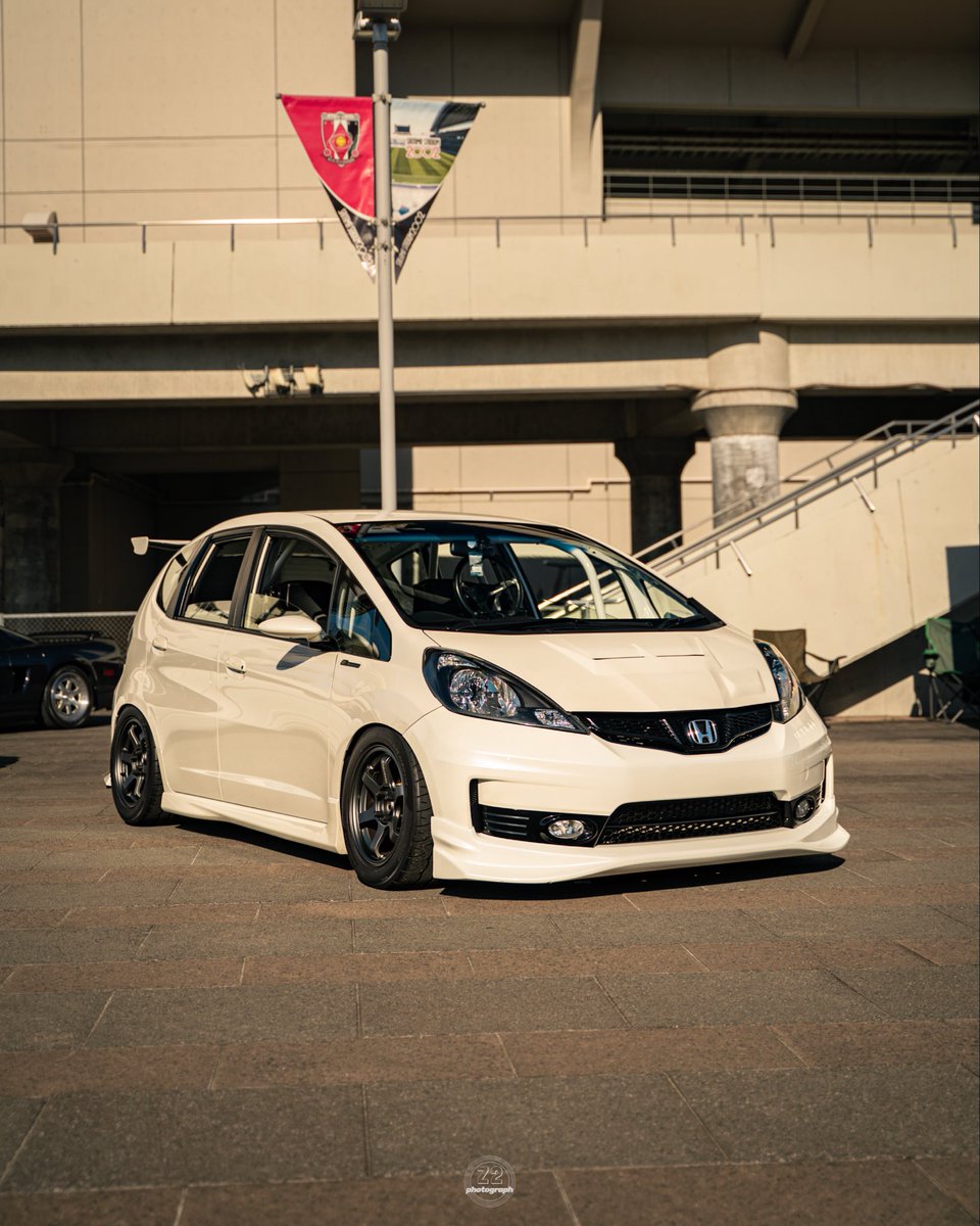 tomo_kaicho's tweet photo. GE8の内外装を手放す準備を少しずつ進めていますので、先にアナウンスしておきます。フロント、サイド、リヤ、ウイング(素ガラスゲート付)、ミラー(spoon・純正)、ボンネット、タイヤホイール、前後期テール、ガーニッシュ、エンジン周り含め他にも色々…お知り合いの欲しそうな人に拡散してください。 https://t.co/rC36AqkqgD