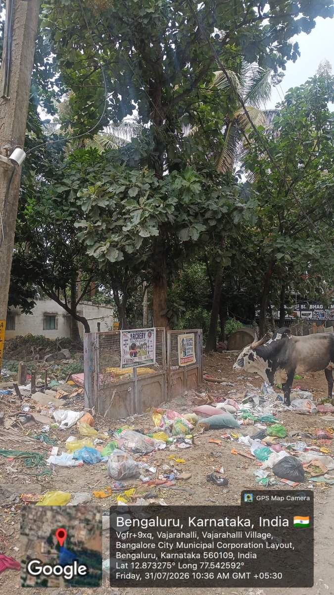 MCF_yourvoice's tweet photo. @ICCCBengaluru @GBAChiefComm @GBA_office drawing your attention to this never ending garbage black spot. Location- holiday village road, opposite govt primary school, Vajarahalli. Our repeated complaints to authorities to take action on littering has gone into deaf ears. https://t.co/XqDXBXzYEx