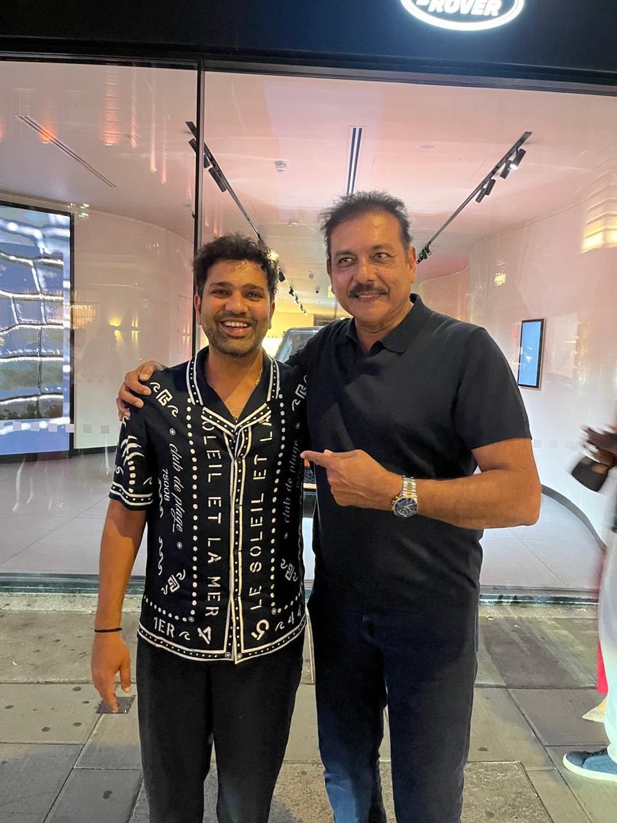 138at_lords's tweet photo. Ravishasthri with Rohit in big 2026😭 https://t.co/qLXnq6mpB1