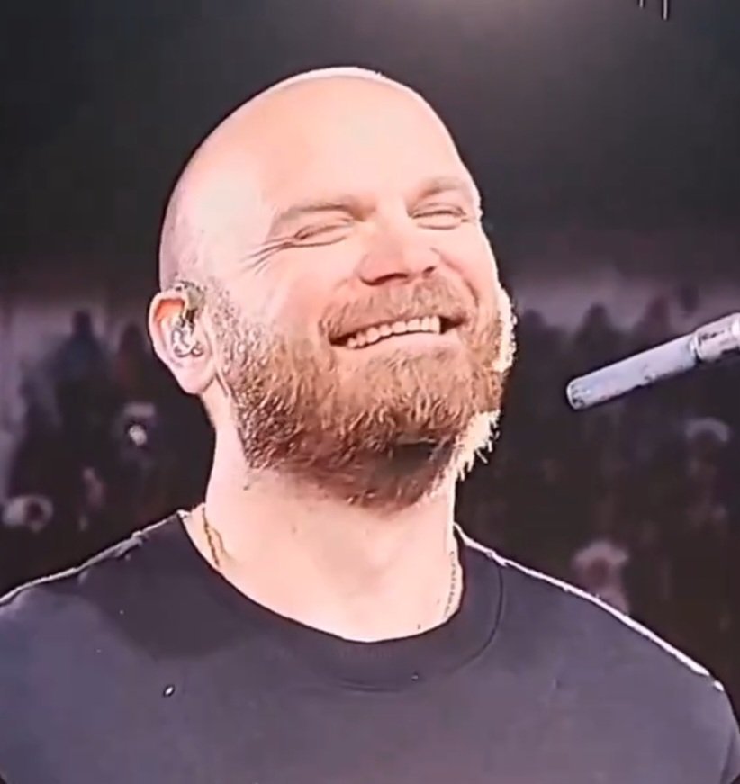 NadiaColoratura's tweet photo. Happy 48th birthday, Will Champion! 🥳
Thank you for being the special person you are, we love you!!❤️

📅 July 31, 1978
#HappyBirthdayWillChampion @coldplay https://t.co/JaL7D4lipc