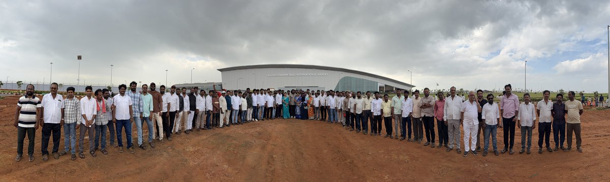 DrSandeepJSP's tweet photo. అల్లూరి సీతారామరాజు అంతర్జాతీయ విమానాశ్రయం ప్రారంభోత్సవం సందర్భంగా గౌరవ ప్రధాని శ్రీ నరేంద్ర మోదీ గారు పాల్గొనే బహిరంగ సభ ఏర్పాట్లను భీమిలి నియోజకవర్గ నాయకులుతో కలిసి పర్యక్షించడం జరిగింది. సభ ఏర్పాట్లను పరిశీలిస్తున్న పర్యాటకశాఖ మంత్రి శ్రీ కందుల దుర్గేష్ గారిని, స్థానిక నెల్లిమర్ల శాసనసభ్యులు శ్రీమతి మాధవి లోకం గారిని మర్యాదపూర్వకంగా కలవడం జరిగింది.