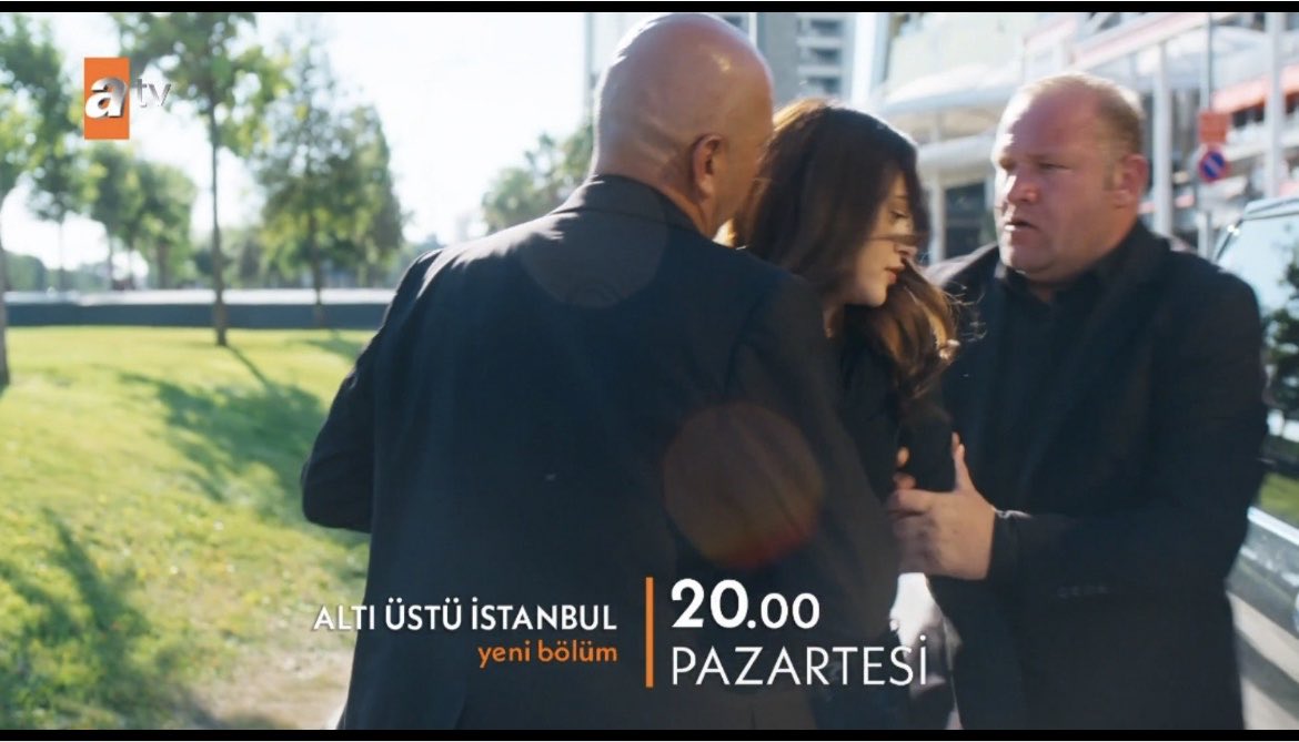 uzmel01's tweet photo. Meleği kim kaçırdı uzay kurtarsın..#altıüstüistanbul #uzmel https://t.co/d4QisMeFuo