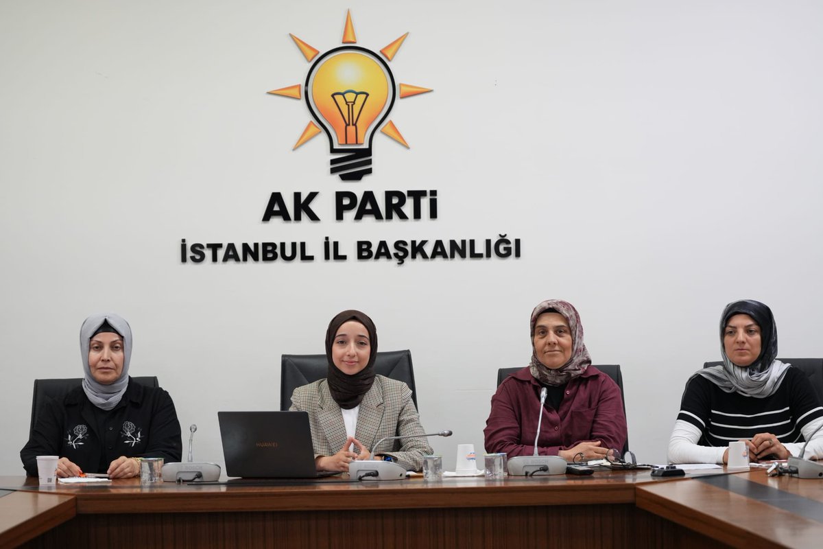 akkadinbakirkoy's tweet photo. İl Seçim İşleri Birim Başkanımız Esmanur Sönmez Başören başkanlığında gerçekleştirilen Seçim İşleri Birim Toplantımıza, Birim Başkanımız Naile Kandıra katıldı. https://t.co/Z4YWl0agn1