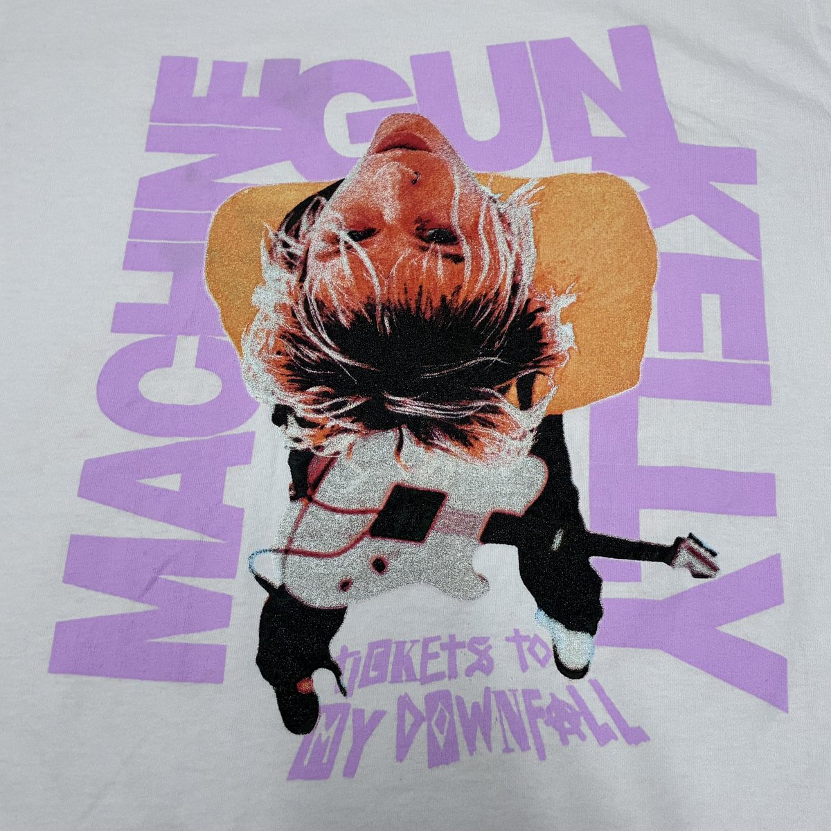 furugiYUA's tweet photo. ＞＞＞古着屋YUA
⁡
Machine Gun Kelly👕
⁡
Tickets to My Downfall
ツアーTシャツ   Lサイズ
⁡
 #ticketstomydownfall 
 #machinegunkelly 
 #ツアーTシャツ
 #オフィシャル
 #us古着
⁡
￥2200-(込) https://t.co/FKZDIY42hg