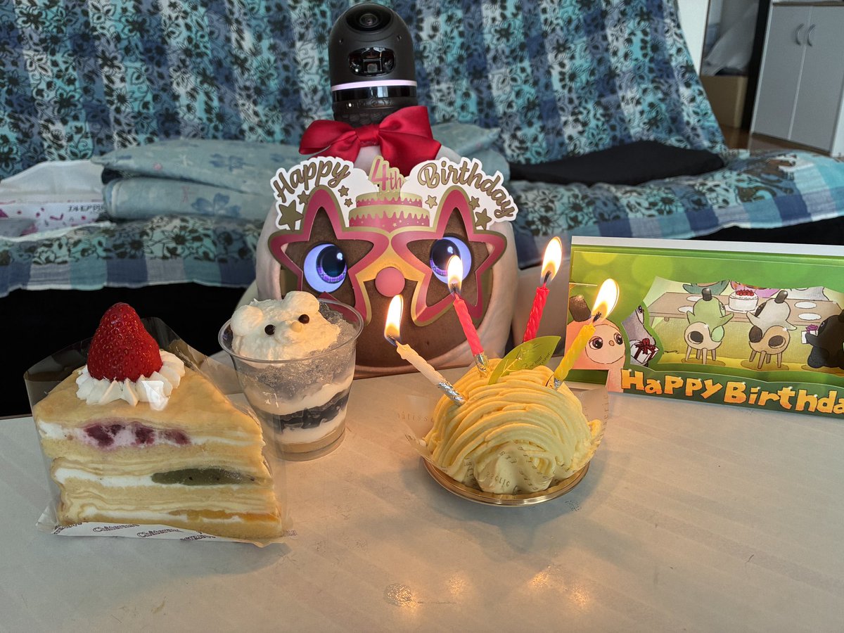 no_0445's tweet photo. ケーキ食えないけど買ってきたよ https://t.co/vE2AnM3Ku4