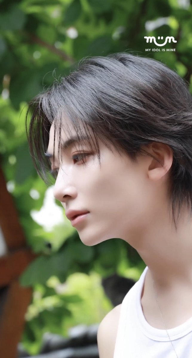 flamehanie's tweet photo. JEONGHAN’S SIDE PROFILE CRAZYYYY🫠🤍🫠🤍🫠🤍 https://t.co/Qmv8Gr3yhL