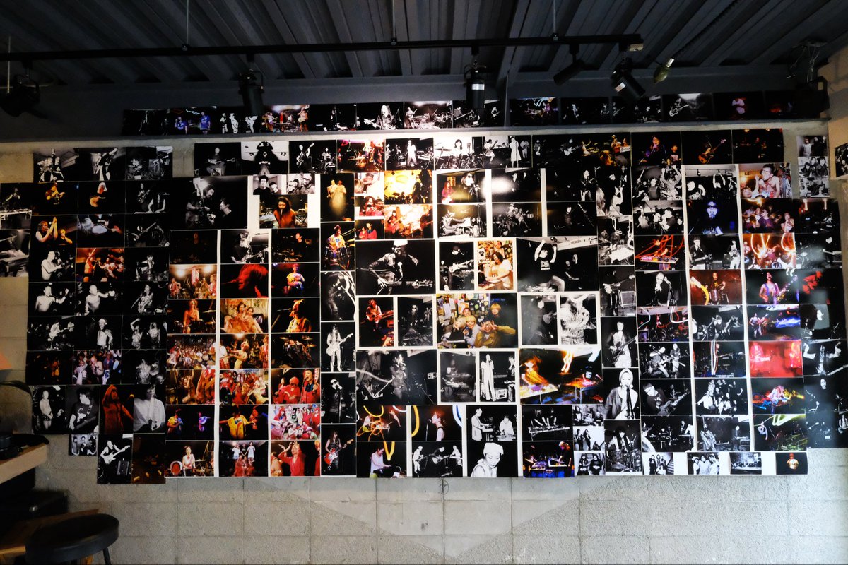 HATASACHIO's tweet photo. はたさちおライブ写真展@ミカヤマ
7月26日終了しました。
たくさんの方々に来て頂いてありがとうございました！

栗本さん、ベアーズスタッフの方々、イベントに出ていた��いたアーティストの方々、ゆかちゃん本当にありがとうございました！

そして難波ベアーズありがとうございました！

はたさちお https://t.co/PN0Vm7tiYa