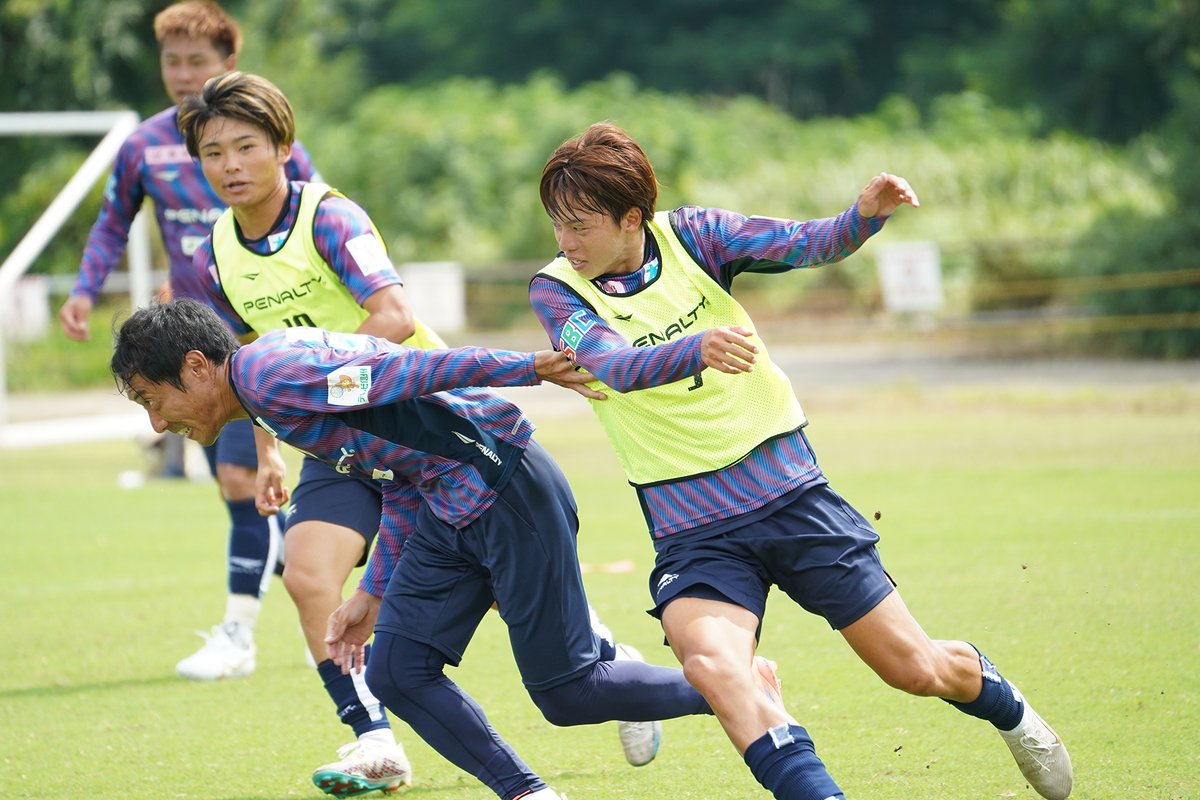 NAGANO_PARCEIRO's tweet photo. 🟠Training📸

県決勝まで、あと2⃣日！

▼NEXT MATCH
8/2（日）県決勝 vs.松本｜サンアル 17:00
✅https://t.co/kOhCfXPl1C

#acnp #パルセイロ https://t.co/Tf1feqJccS