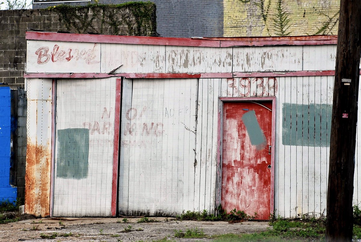 RuslakWalter's tweet photo. @DailyPicTheme2 The words after ‘Blessed’ are #obscured by time https://t.co/gmeTItBmLz