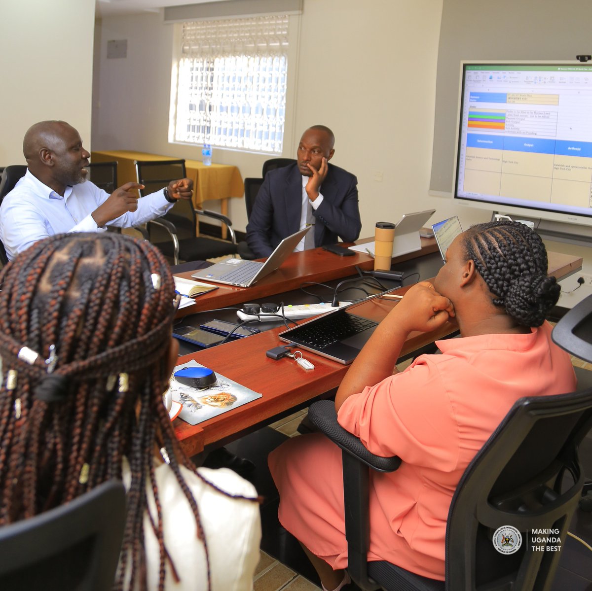 STIsecretariat's tweet photo. The Hon. Minister for Science, Technology and Innovation, Hon. Eng. Jonard Asiimwe Akiiki, is this morning chairing a strategic planning and performance review session with the Ministry's Top Management and all STI Bureaus at the Ministry Boardroom to align priorities, implementation plans, and performance targets for the current Financial Year.

The session is evaluating bureau work plans, strategic interventions, key performance indicators, and deliverables to strengthen institutional coordination, enhance accountability, and ensure the effective execution of the Ministry's science, technology, and innovation mandate.

The review reflects the Ministry's commitment to accelerating research commercialization, technology-driven industrialization, innovation-led enterprise development, and value addition to drive import substitution, expand exports base, create high-value jobs, and advance the Government's Ten-Fold Growth Strategy.

#STIUganda