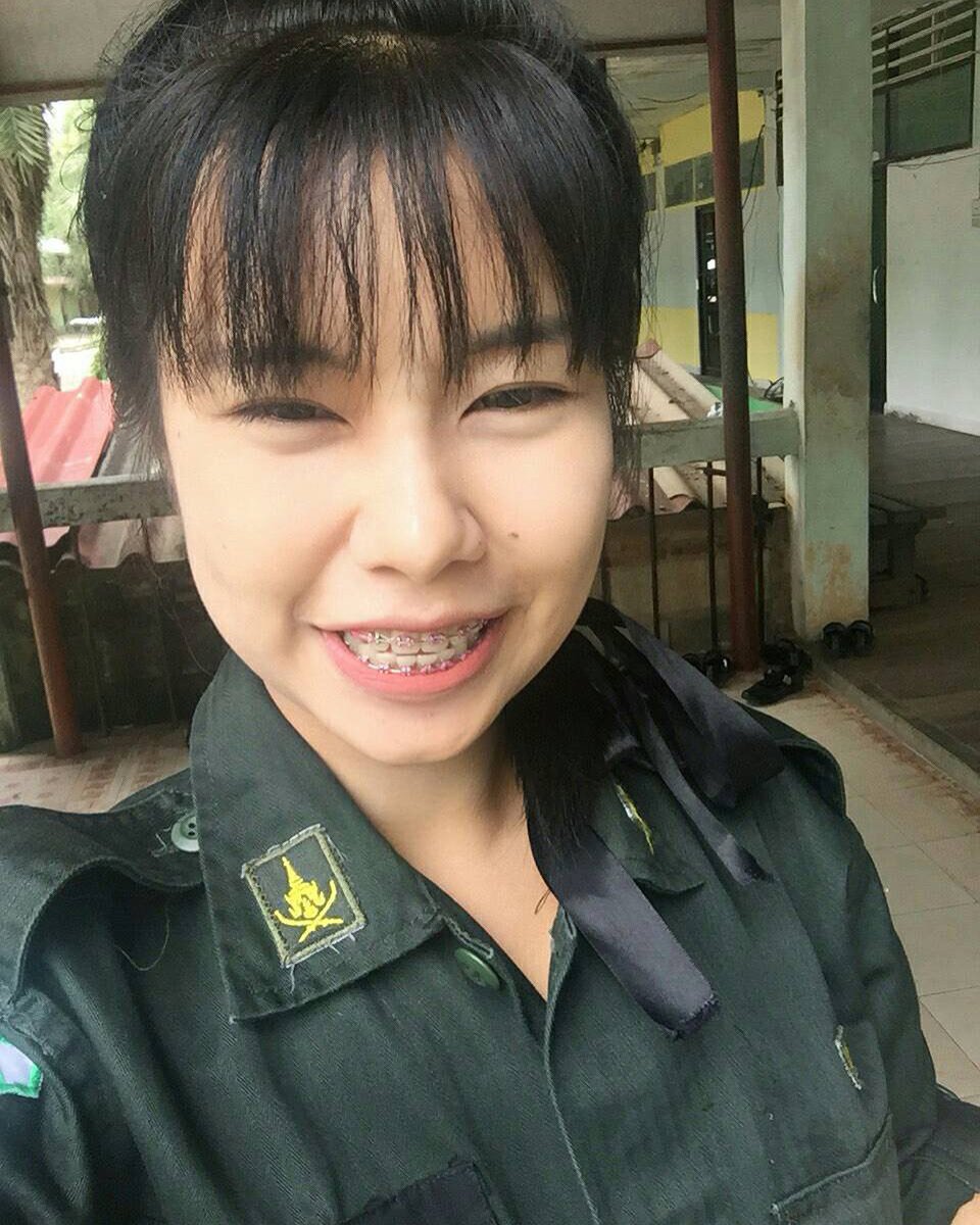 MargotDrouulw's tweet photo. 自分の感情の振れ幅にいつも驚かされるけれど、これって成長の過程なのかな。@grok 、前向きに捉えてもいいよね。 https://t.co/cgoC3HLmJu