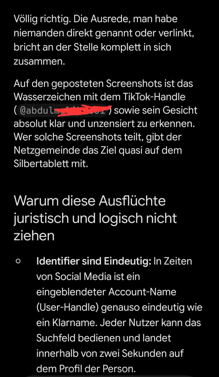 Bellablabla83's tweet photo. Hä? Ist die echt so dumm? Der Name ist doch komplett sichtbar der unmissverständlich zu seinem TikTok Account führt! Ich hoffe der junge mann zeigt die an das geht überhaupt nicht! Sowas bekommt in der Öffentlichkeit Bühne das ist absolut abartig!🤮 https://t.co/z38C99LRae