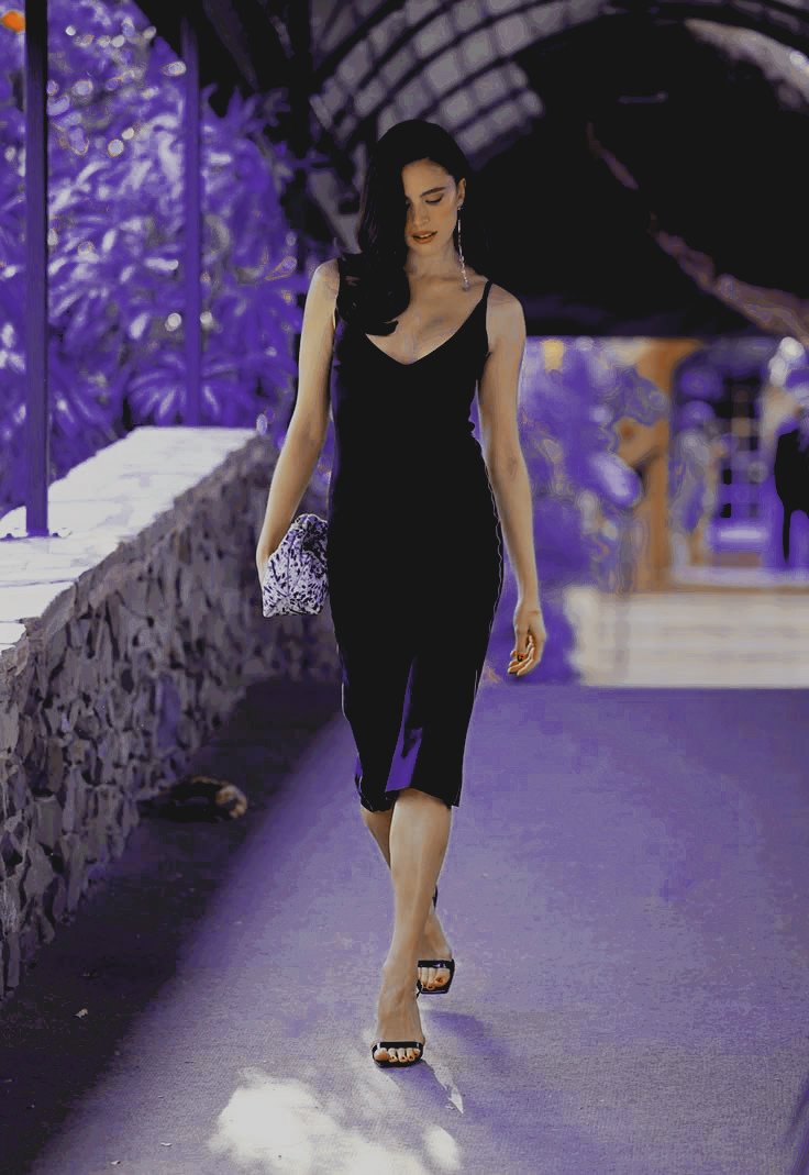 ETERN4LLY_HUNT's tweet photo. ᅟ

ᅟᅟᅟ 𝑾ell, you can tell  by  the 𝘄𝗮𝘆
ᅟᅟᅟ 𝗜 𝘂𝘀𝗲 𝗺𝘆 𝘄𝗮𝗹𝗸 . I'm a woman's
ᅟᅟᅟ 𝖒𝐚𝐧 no time to 𝘵𝒂𝒍𝒌. 💃🏻 

ᅟ https://t.co/I7rcuB9yDO