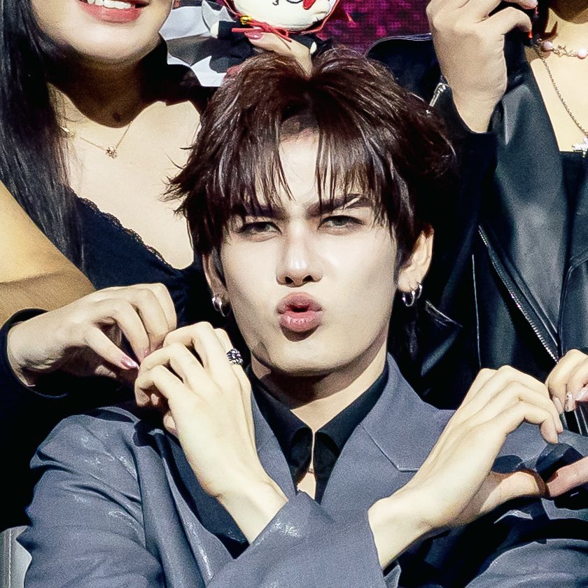 Angelfar2's tweet photo. สำเนาถูกต้องนะ55555555555555555555 https://t.co/Sia82czgtC