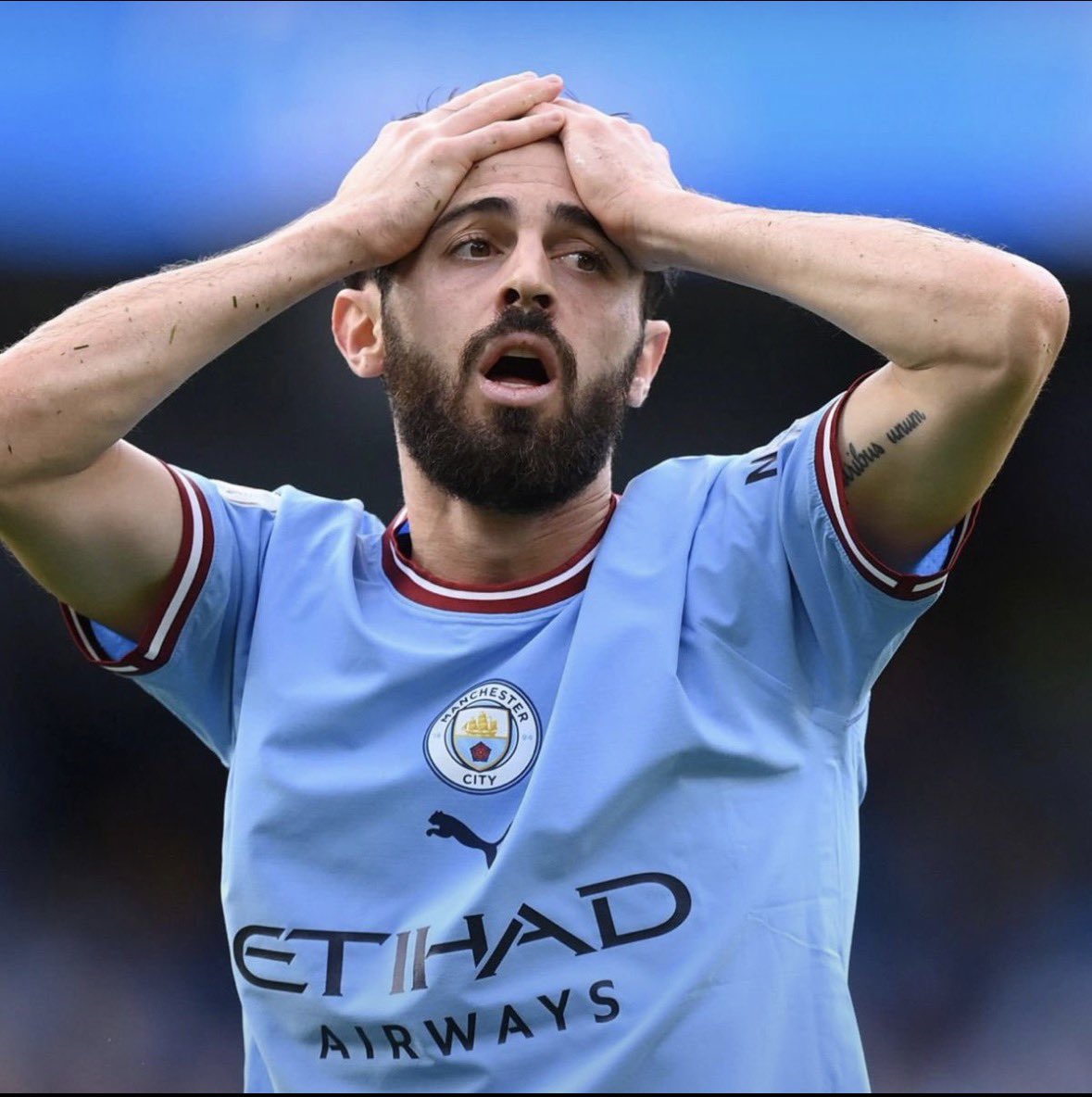 PrinceUk7pps's tweet photo. According to Fabrizio Romano, Bernardo Silva is set to be sold by Real Madrid despite joining the club on a free transfer this summer.

🗣️ Fabrizio Romano: “Bernardo Silva will be sold by Real Madrid before the summer transfer window ends despite only recently signing for the club. The decision has been made after Real Madrid coach José Mourinho told the club’s board and president that the midfielder is not in his plans and should be sold instead of Eduardo Camavinga. Mourinho believes Arda Güler would be a better fit in his position. Real Madrid are currently offering the midfielder to several clubs, with Manchester United and Paris Saint-Germain currently exploring a deal.”