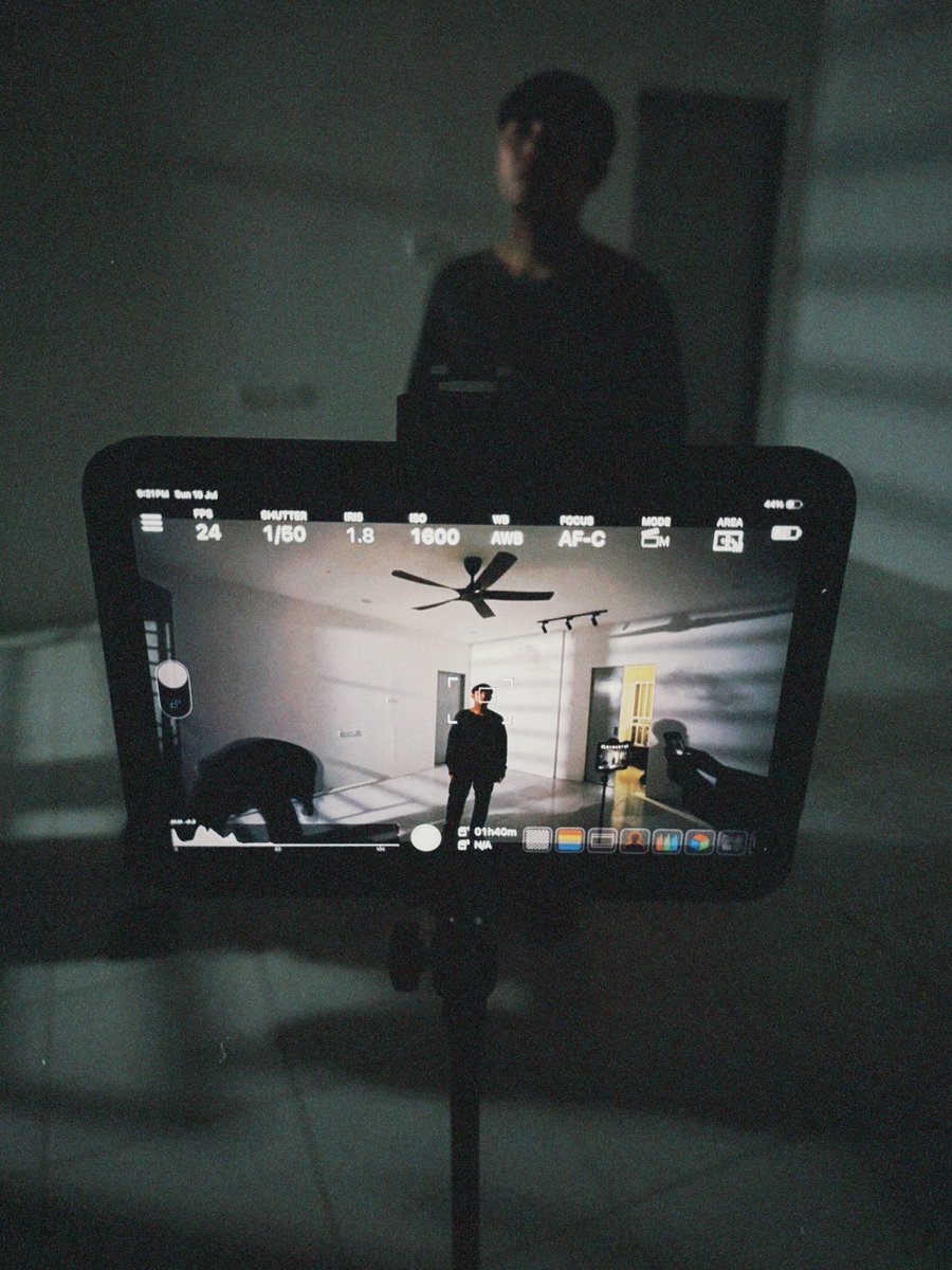 notdddaniel's tweet photo. Greed comes with a price. Witness how one man's search for fortune turns into a desperate struggle for surviving in Numismatik. Check it out at this link! https://t.co/fvOlPfqfnQ
#KumanPicturesChallenge7 #shortfilm https://t.co/OtUSrh0R2v
