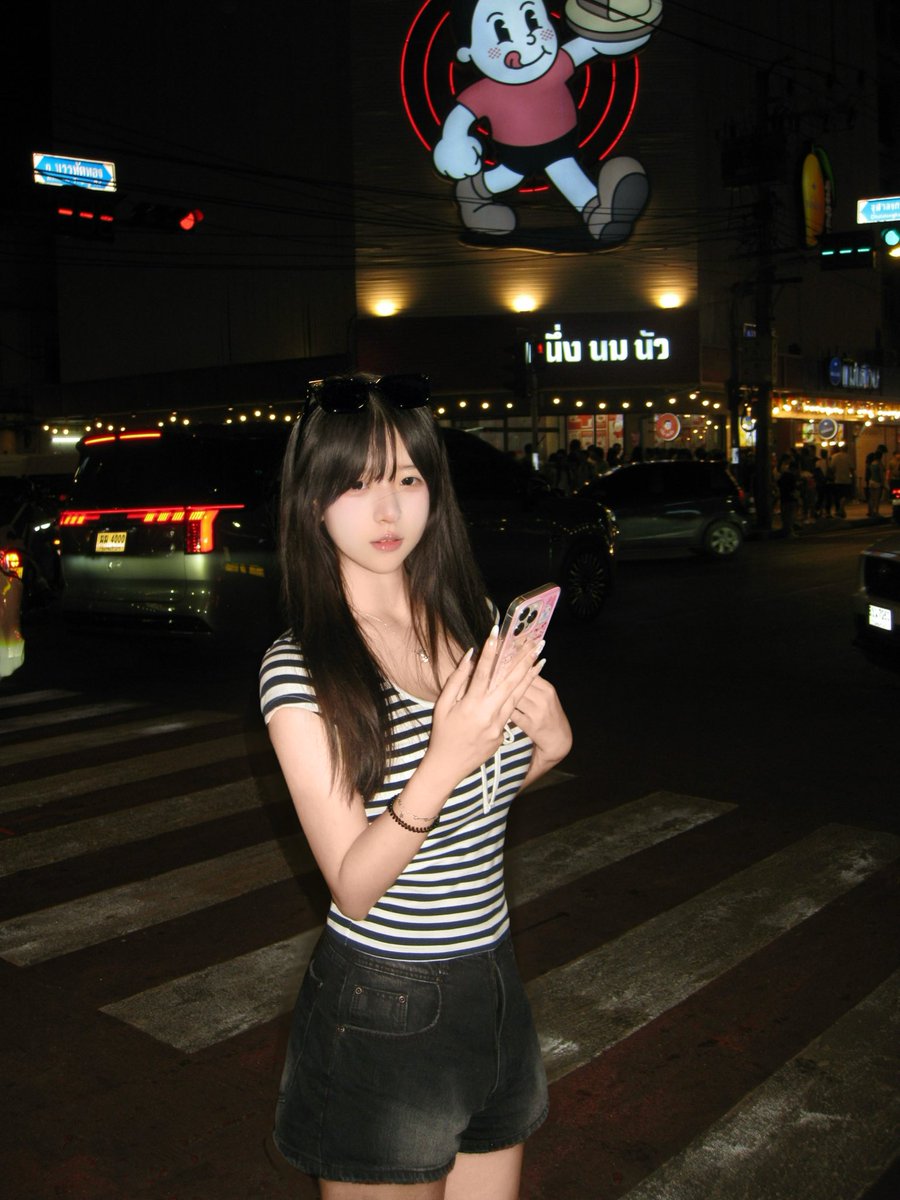 YuPan91445's tweet photo. 朱拉隆功夜市！ https://t.co/OLXlLLiZJh