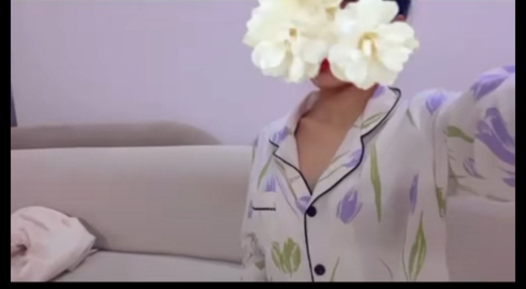 bg3qi's tweet photo. تعالو خاص وينكم💋🤤 https://t.co/kBeOATcGDw