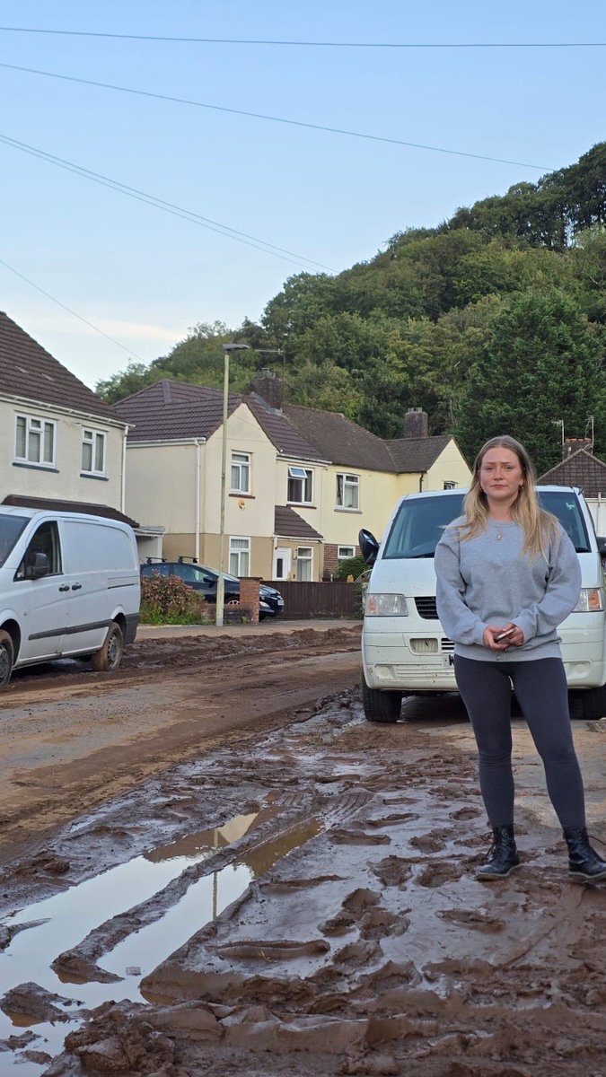 Kiera__Marshall's tweet photo. Last night I was helping residents impacted by the explosion and flooding in Gwaelod-Y-Garth.

I can't believe the level of destruction caused to so many homes - my heart was breaking for every person whose home I visited this evening. https://t.co/D9AbB2pX5F