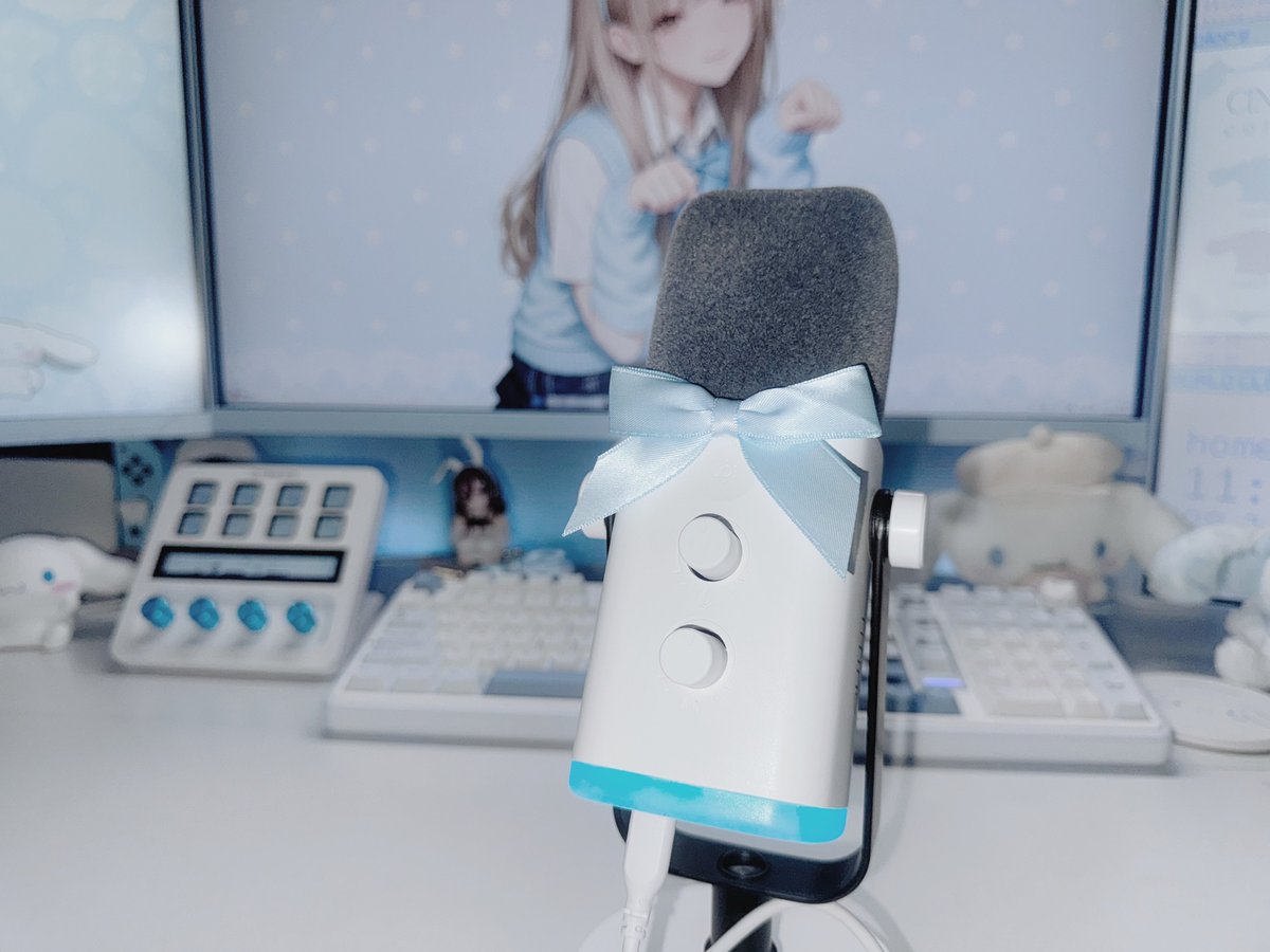 ookitan_'s tweet photo. これ、デコれます。✨️かわいいぞ！
下の青くなってる部分は色んな色に変えれるのでどんなデスクにも合うと思う( `ω´ )⭐️

XLRケーブルで接続もできちゃうのはアツい!!💕ゲーマーのみんな♡マイクから可愛くしちゃお🎶🎀

 PR #FIFINEAmpliGameAM8 #desksetup https://t.co/sUEZo87TOF