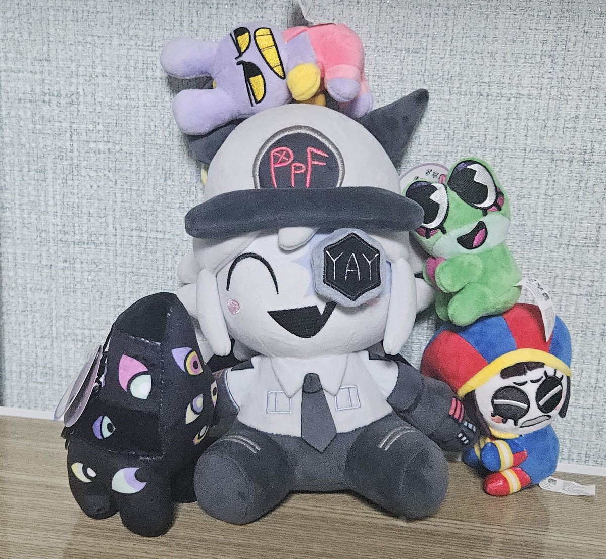 circlesaroundu's tweet photo. lil' bugs https://t.co/kQXblFxBus