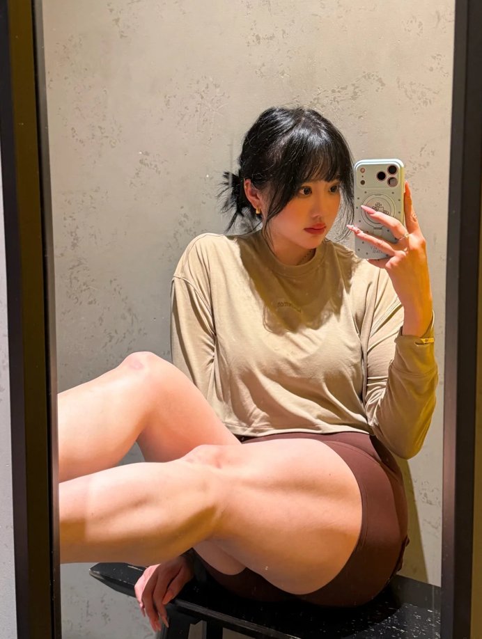 Lorraine1683573's tweet photo. 自分より足太い女と付き合えますか？ https://t.co/3jrw0m1PrE