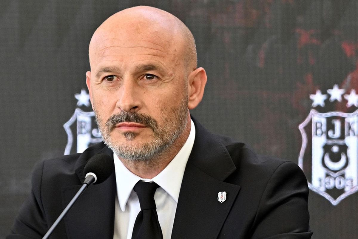 nevzat_jk's tweet photo. Kadro mühendislik mimarları bu iki adama sahip çıkarsak 2 sene sonra çok başka şeyler konuşulacak Beşiktaş’ta 🦅 https://t.co/fh5yE1MbR7