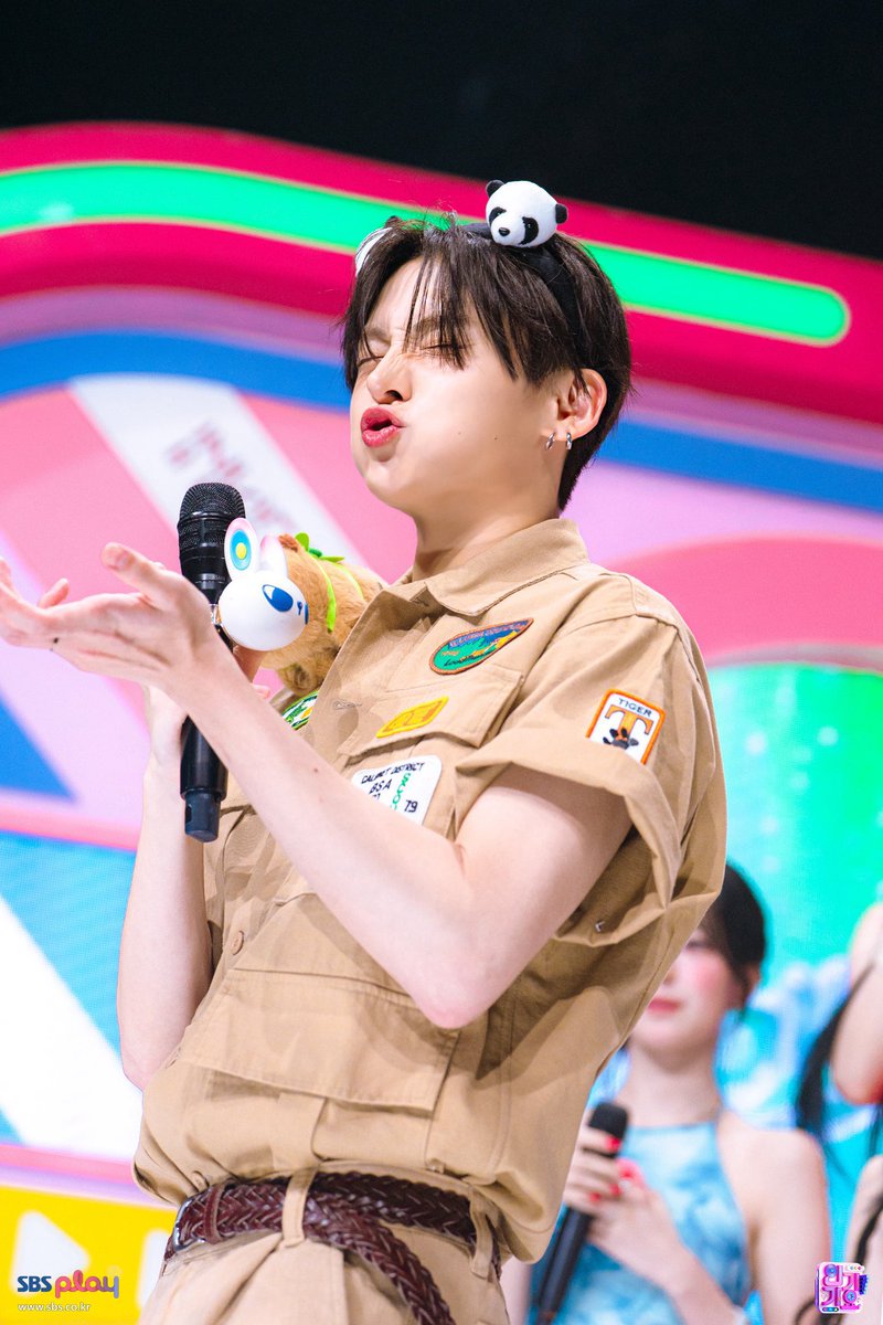 feyyaleeonnie's tweet photo. Kenapa dia bisa se gemes ini, target market nya siapa si won😒😒

#sangwon #mcinkigayo https://t.co/D9aQbQkKGy