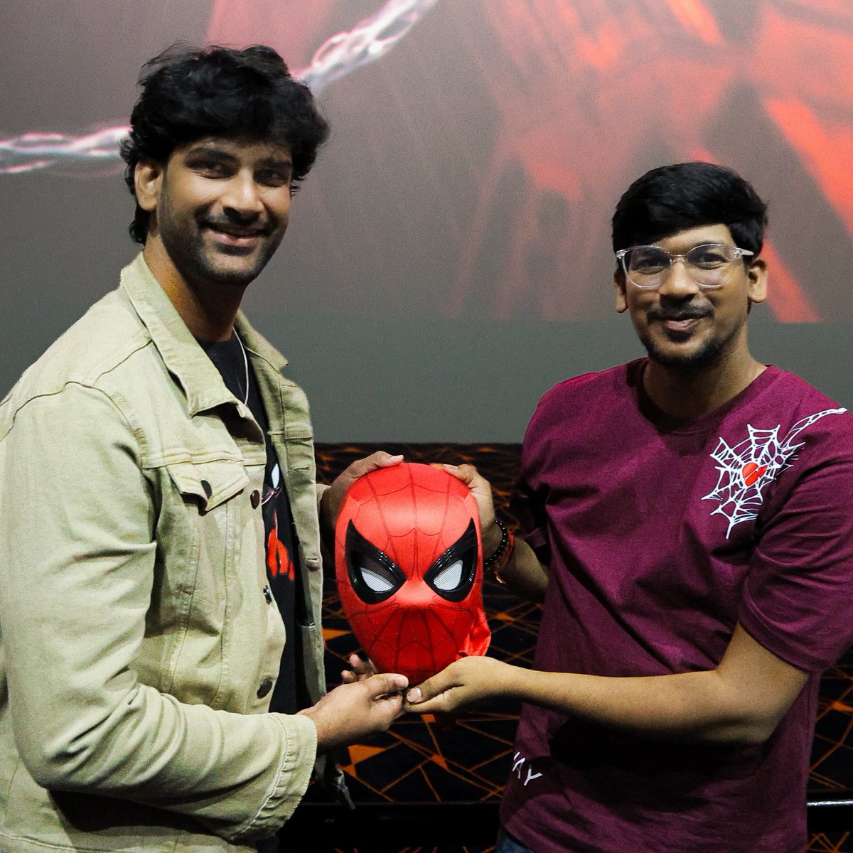 comicsstreet26's tweet photo. @PrasadsCinemas Special screening giveaways 
Offical Funkopop Brand New day and Spider-Man mask https://t.co/CZUXnRZnEI