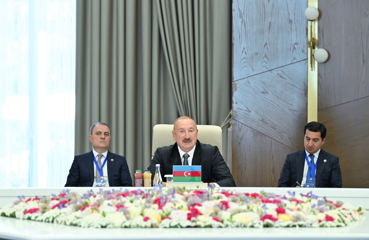 azpresident's tweet photo. Çolpon-Ata şəhərində Azərbaycan və Mərkəzi Asiya ölkələrinin Dövlət Başçılarının qeyri-rəsmi görüşü

https://t.co/HVnIfDfOge https://t.co/8y6xAJVjHk