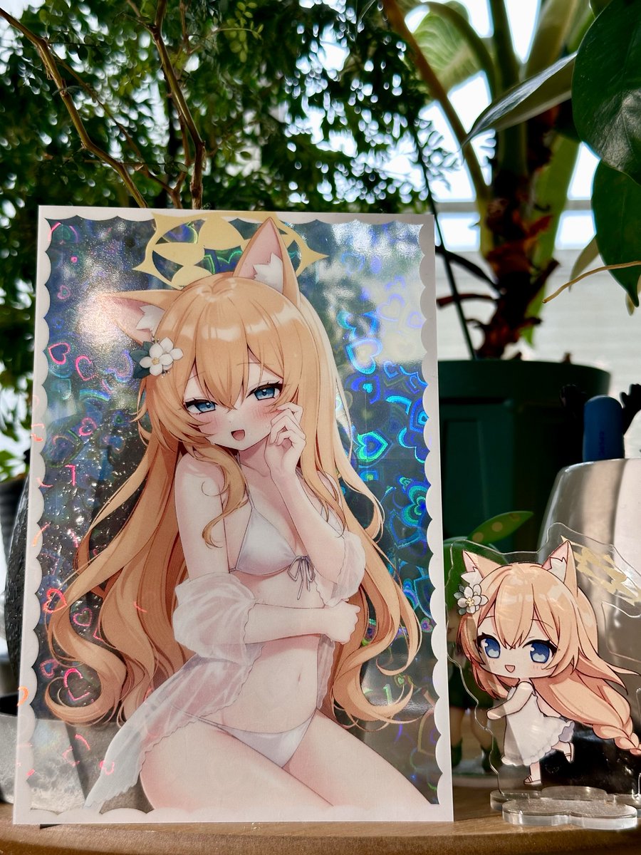 wakatuki0508's tweet photo. クリアキラキラポストカード可愛い〜〜！
夏コミの新刊セットに入れます🥰 https://t.co/3IAT1Hf7KI