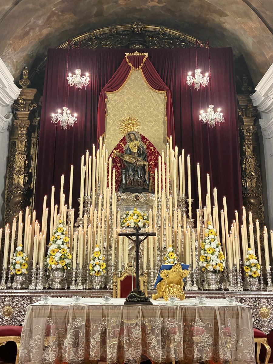 jfdemolina's tweet photo. @sanchezdelreal D. Víctor, aquí el vicario parroquial de Ntra. Sra. de África. Se ha cancelado la feria, pero la celebración de las misas de la novena sigue en pie. A las 12h hoy viene excepcionalmente el obispo administrador apostólico. Nos hundimos con el barco. https://t.co/oRKhUfpBjQ