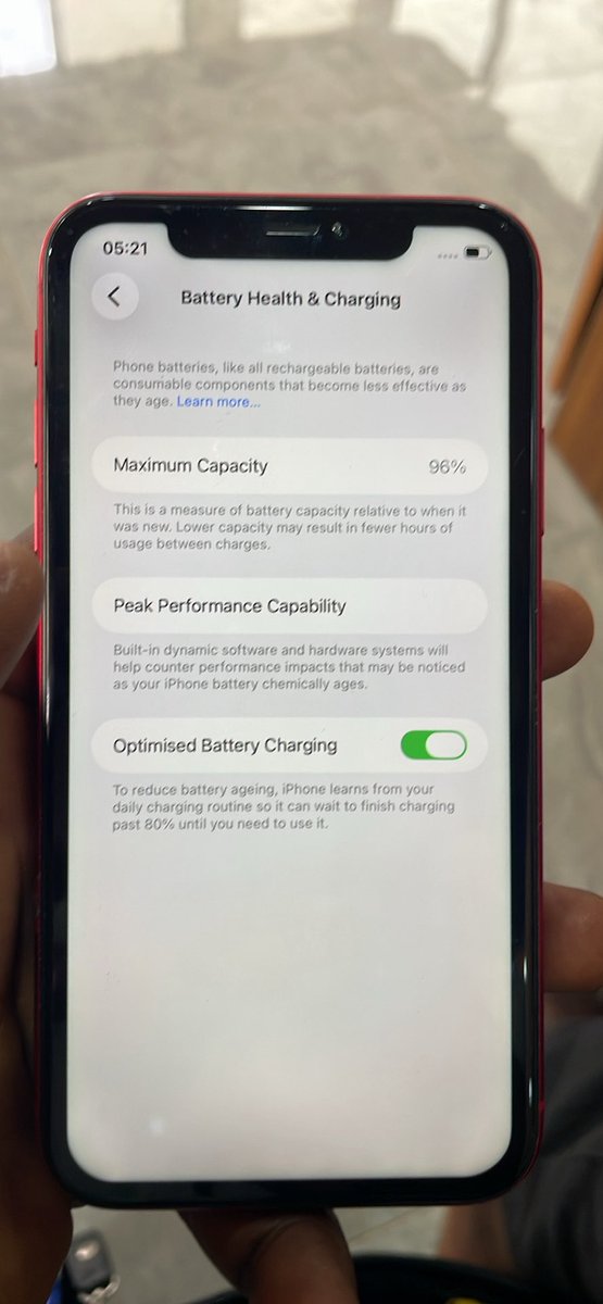 premium_capthin's tweet photo. 📱 SIA DISCOVERY
iPhone 11 (UK Used)
🔴 Red | 128GB
🔋 Battery Health: 96%
✅ Available as seen
💰 ₦245,000

🚚 Nationwide delivery.

📞 WhatsApp: 07060755252
📍Shop FC21B, Old Bannex, Wuse 2, Abuja.
📍 ATF 12 old kasupda building kaduna. https://t.co/dT5LJhnQqL