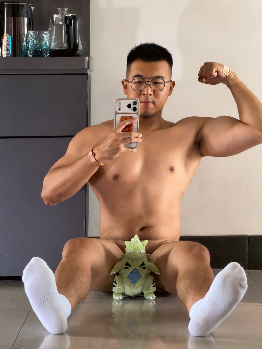 SahuanerdeDD's tweet photo. 是谁的宝可梦？ https://t.co/W8K08xsumO