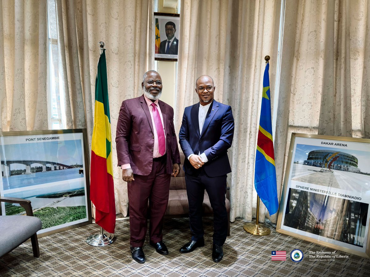 EmbLiberiaDRC's tweet photo. 🇱🇷🇸🇳 Dans le cadre du renforcement continu de sa diplomatie de réseau à Kinshasa, le Chef de Mission de l’Ambassade du Libéria, Son Excellence Dr Da Monynson Tarr, a effectué une visite de courtoisie à l’Ambassade de la République du Sénégal, où il a été reçu en audience par Son Excellence Abdoulaye Bathily, Ambassadeur Extraordinaire et Plénipotentiaire. Cette rencontre solennelle a permis de célébrer la profondeur des liens historiques et la fraternité indéfectible qui unissent Monrovia et Dakar.

Au cœur de leurs échanges, les deux diplomates ont réaffirmé l'importance d'une coordination stratégique au sein de la CEDEAO/ECOWAS, en mettant un accent particulier sur la stabilité sous-régionale et la protection active de leurs ressortissants évoluant dans des secteurs clés ou des zones complexes. Les discussions ont également porté sur l'expansion de partenariats bilatéraux dynamiques dans l'éducation, la santé, le sport et le tourisme, tout en soulignant la volonté du Libéria de s'inspirer de l'expertise sénégalaise dans la tenue des grandes biennales artistiques panafricaines.

L’Ambassade du Libéria adresse ses plus vifs remerciements à Son Excellence Abdoulaye Bathily pour la chaleur de cet accueil fraternel lors de cette visite de courtoisie, réaffirmant son engagement indéfectible à consolider la solidarité ouest-africaine et la coopération inter-institutionnelle à Kinshasa.
_______

🇱🇷🇸🇳 As part of its active network diplomacy in Kinshasa, Liberia's Head of Mission, H.E. Dr. Da Monynson Tarr, paid a courtesy visit to the Embassy of the Republic of Senegal, where he was received in an official audience by H.E. Abdoulaye Bathily, Ambassador Extraordinary and Plenipotentiary. This high-level meeting highlighted the deep historical ties and enduring brotherhood uniting Monrovia and Dakar.

During their discussions, both diplomats emphasized key strategic priorities, including enhanced coordination within ECOWAS/CEDEAO to address sub-regional security challenges and safeguard the welfare of their citizens. They also explored multi-sectoral cooperation across education, health, sports, tourism, and culture, noting Liberia's keen interest in leveraging Senegal's renowned leadership in organizing major Pan-African artistic biennials.

The Embassy of Liberia expresses its profound gratitude to H.E. Abdoulaye Bathily for the warm and fraternal reception during this courtesy visit, marking another vital milestone in advancing West African diplomatic synergy and Pan-African solidarity in Kinshasa.

#Diplomacy #Liberia #Senegal #Kinshasa #DRC #ECOWAS #CEDEAO #WestAfrica #BilateralRelations #CultureAndArts #NetworkDiplomacy