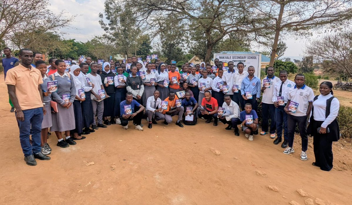 refactory_acad's tweet photo. 𝐃𝐚𝐲 𝟑 𝐰𝐫𝐚𝐩𝐩𝐞𝐝 𝐮𝐩 𝐰𝐢𝐭𝐡 𝐞𝐱𝐜𝐢𝐭𝐞𝐦𝐞𝐧𝐭!

Learners shared that while they knew about AI, they had no idea how vast its possibilities truly are.

They are now discovering how AI can connect their communities to the future.

Schools trained include: 𝘒𝘺𝘦𝘻𝘪𝘮𝘣𝘪𝘳𝘦 𝘚𝘦𝘤𝘰𝘯𝘥𝘢𝘳𝘺 𝘚𝘤𝘩𝘰𝘰𝘭, 𝘔𝘱𝘢𝘯𝘨𝘢 𝘚𝘚, 𝘒𝘪𝘯𝘺𝘢𝘳𝘢 𝘚𝘚 𝘔𝘢𝘴𝘪𝘯𝘥𝘪, 𝘚𝘵. 𝘔𝘢𝘳𝘺’𝘴 𝘚𝘦𝘮𝘪𝘯𝘢𝘳𝘺 𝘝𝘪𝘳𝘪𝘬𝘢 𝘒𝘢𝘣𝘢𝘳𝘰𝘭𝘦, 𝘕𝘢𝘬𝘪𝘷𝘢𝘭𝘦 𝘚𝘦𝘤𝘰𝘯𝘥𝘢𝘳𝘺, 𝘚𝘵. 𝘔𝘢𝘳𝘬 𝘒𝘢𝘣𝘸𝘰𝘩𝘦 𝘚𝘤𝘩𝘰𝘰𝘭, 𝘚𝘵. 𝘕𝘰𝘢𝘩 𝘚𝘚𝘚 𝘔𝘶𝘵𝘢𝘳𝘢, 𝘚𝘵. 𝘛𝘩𝘦𝘳𝘦𝘴𝘢 𝘎𝘪𝘳𝘭𝘴 𝘔𝘢𝘴𝘪𝘯𝘥𝘪, 𝘒𝘢𝘣𝘢𝘭𝘦 𝘚𝘚, 𝘙𝘶𝘺𝘰𝘯𝘻𝘢 𝘚𝘤𝘩𝘰𝘰𝘭, 𝘚𝘵. 𝘛𝘩𝘦𝘳𝘦𝘴𝘢 𝘎𝘪𝘳𝘭𝘴 𝘔𝘢𝘴𝘪𝘯𝘥𝘪, 𝘢𝘯𝘥 𝘕𝘺𝘢𝘮𝘪𝘵𝘢𝘯𝘨𝘢 𝘚𝘦𝘤𝘰𝘯𝘥𝘢𝘳𝘺 𝘚𝘤𝘩𝘰𝘰𝘭, among others.

Altogether, 33 schools across Western and Southwestern Uganda have experienced the value of equipping their learners with the fundamentals of AI.

#IgniteAI #Skills4TheAIEra #RefactoryAcademy 
@OticGroup 
@UNDPUganda 
@ASIST_Uganda